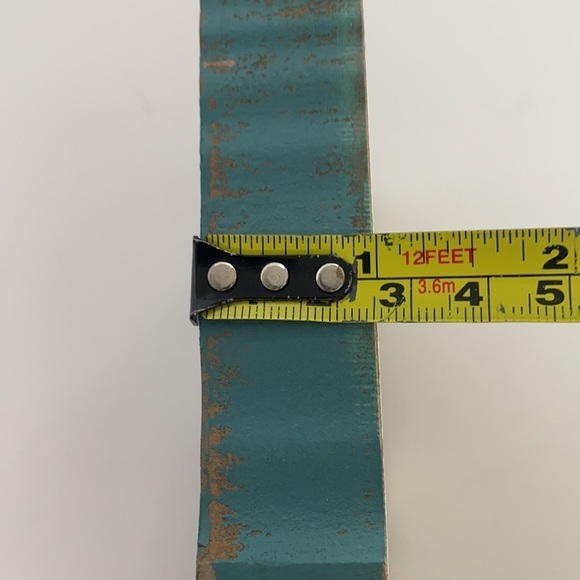 Wooden Nautical Love Sign Beach Decor - Picture 8 of 13